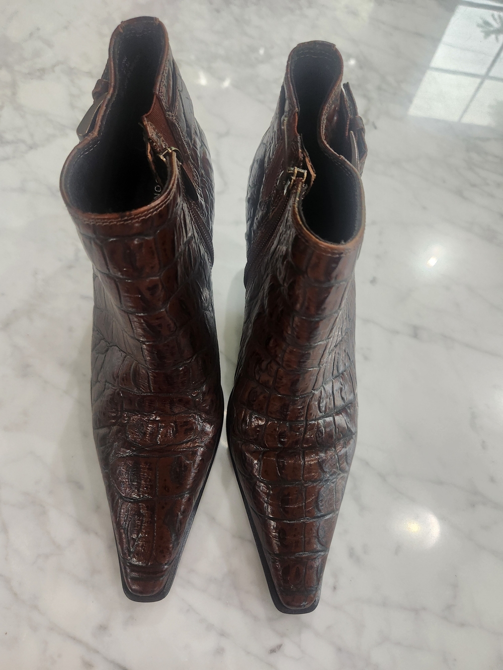 Donald J. Pliner Brown Croc Embossed Pointed Toe Ankle Boots, Used/Good Cond.